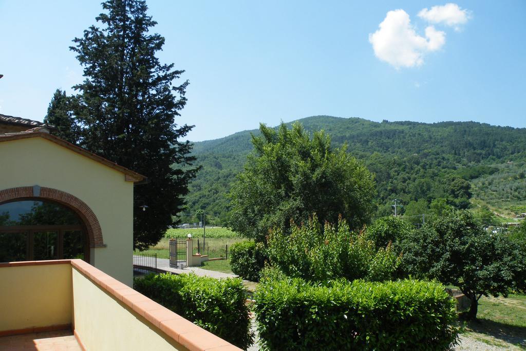 Agriturismo Fattoria Di Gragnone Pensionat Rum bild